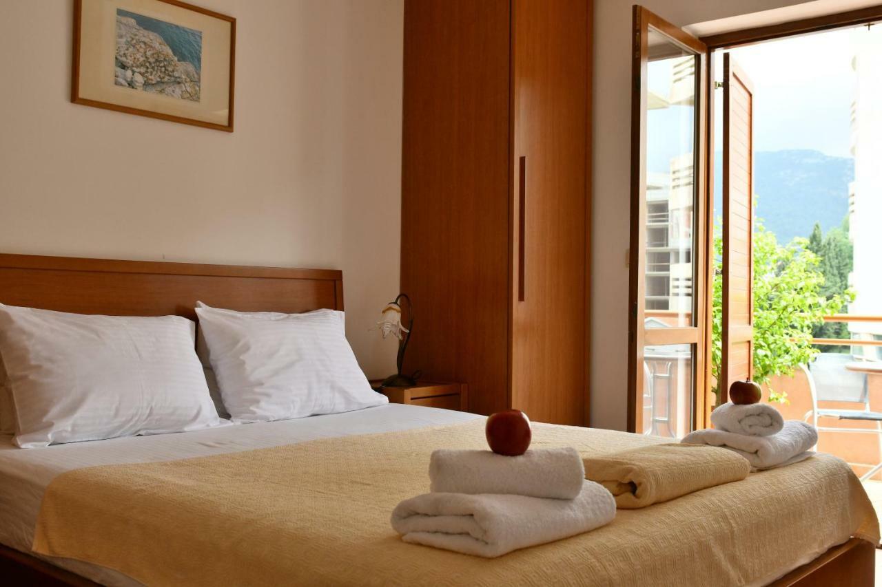 So Rooms City Centre Budva Exterior foto